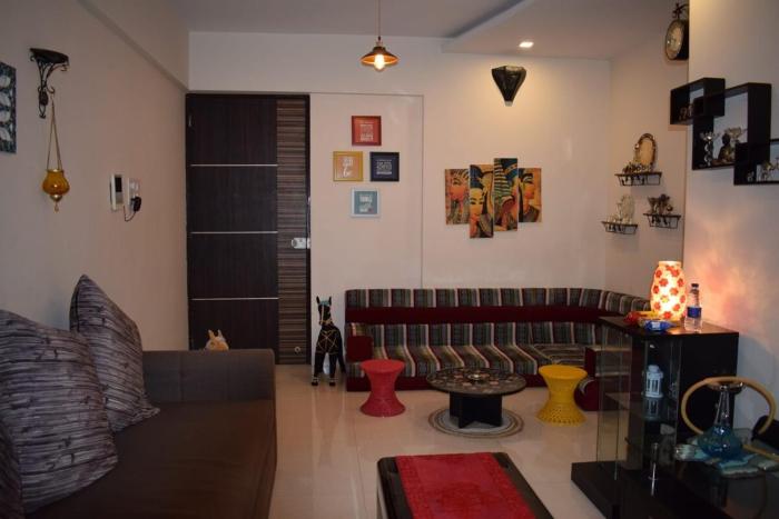 One Bedroom Hall Kitchen Apartment for Work Personal use