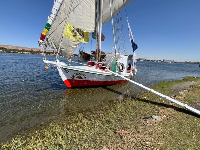 Felucca, welcome sailing