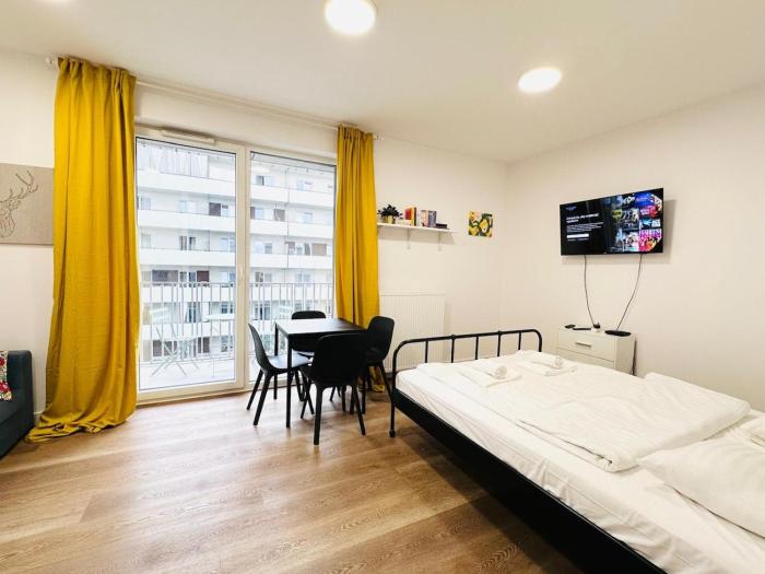 Ordona Charming Studio IV