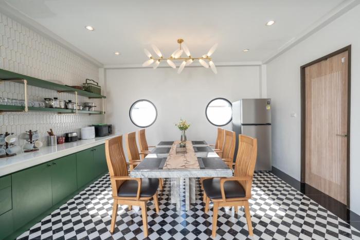 White berry pool villa aonang