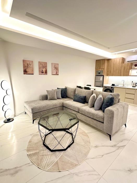 Brand New Stylish Luxe Apartment Near US Embassy Abdoun