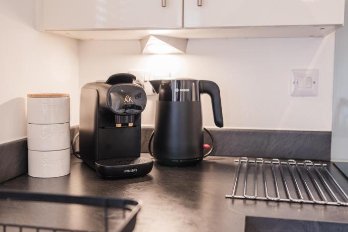 Charming 2 Bedroom Home in the Cotswolds