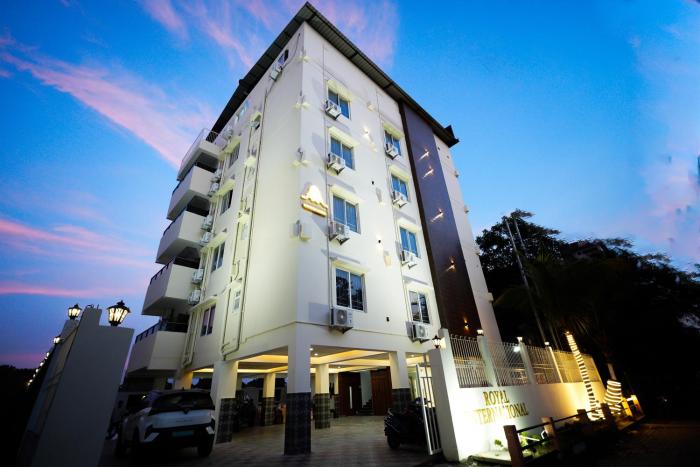 Hotel Royal International - Best Boutique Hotel Near Airport & Kamakhya Temple