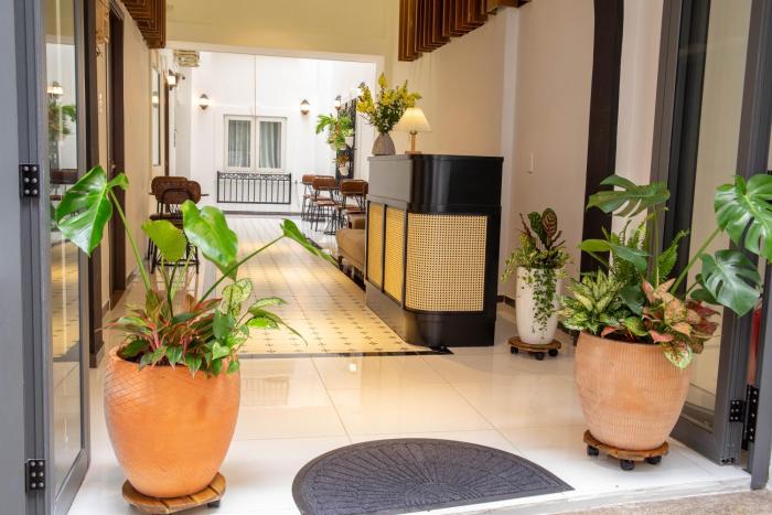 Saigon Downtown - Buivien Party street