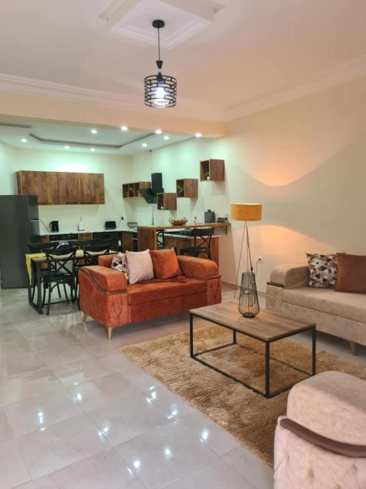10 minutes from Monastir Airport, private apartment with a large open plan layout