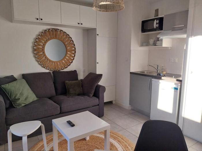 Studio cosy et sa terrasse