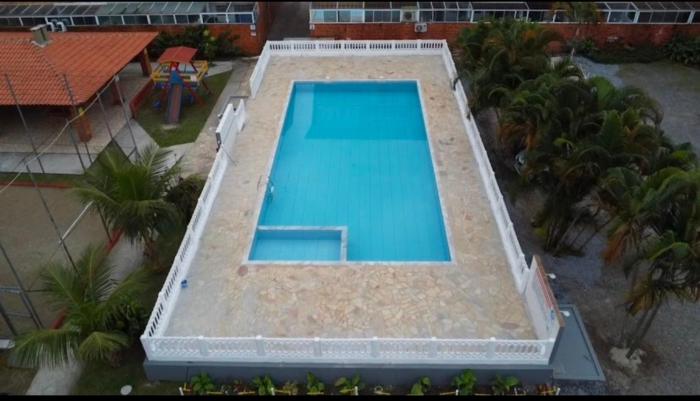 APARTAMENTO COM PISCINA VILE ll MARANDUBA