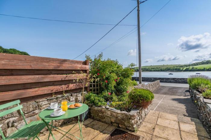 2 Bed in St. Dogmaels oc-r32337