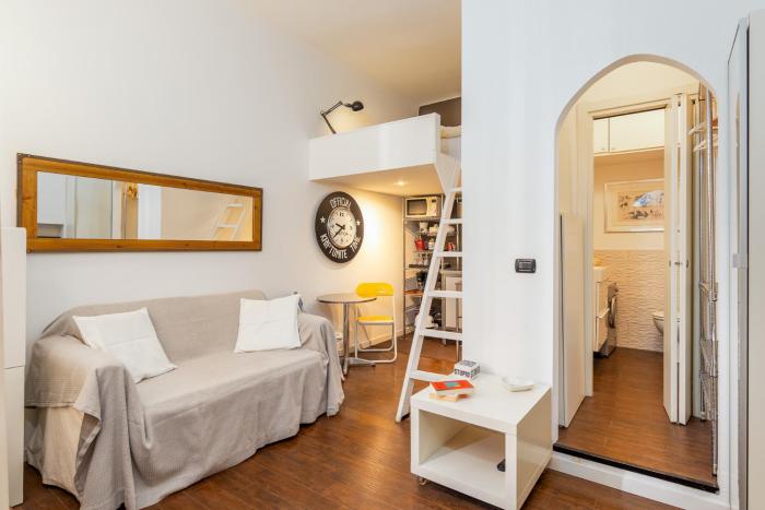 Cozy Studio Milan near the Arch of Peace