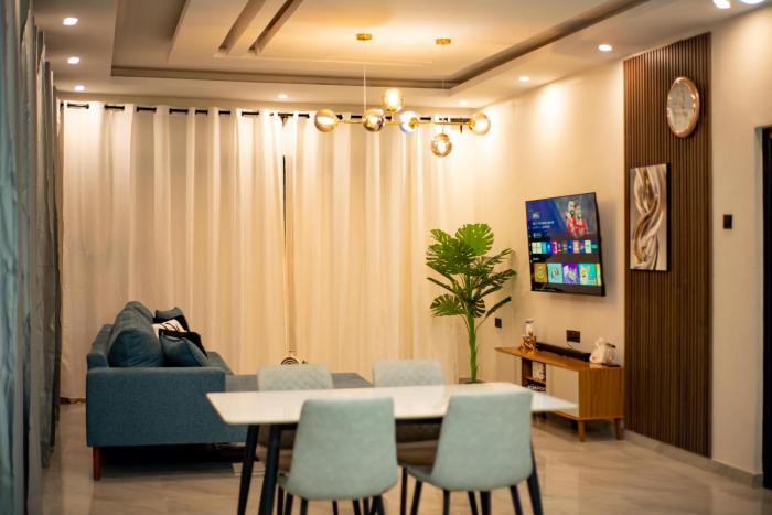 Ket Apartments 3 - Modern, Secure, Comfortable & Free WiFi