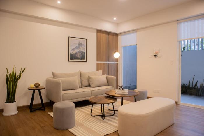 Seaside Apartment near Malecon Miraflores by Wynwood House