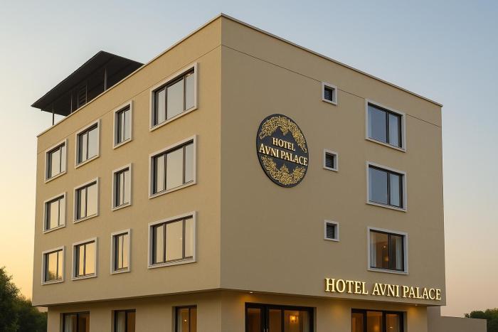 Travinities Hotel Avni Palace