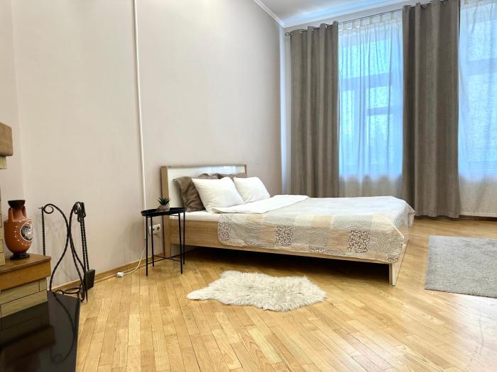 Apartments with a coffee machine in the city center, near the theater and Zlata Plaza
