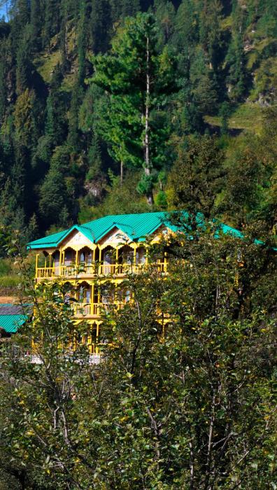 Himalayan Homestay Gadagusain