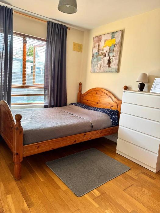 lovely bedroom in Newbridge