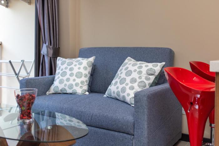 Stylish 1BR Apt Near Nai Harn Beach Pools P607