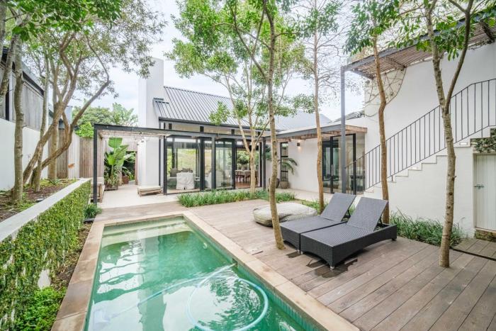 205 Sameja Drive, Dunkirk Estate