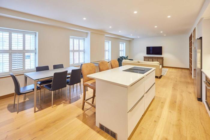 Host & Stay - Thames Apartment