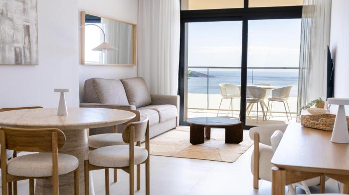 SUNSET SAILORS sweet apartment