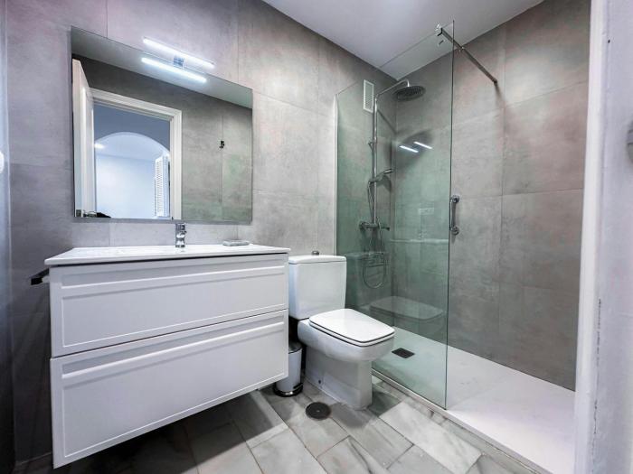 2-308 Apartamento de 1 Dormitorio