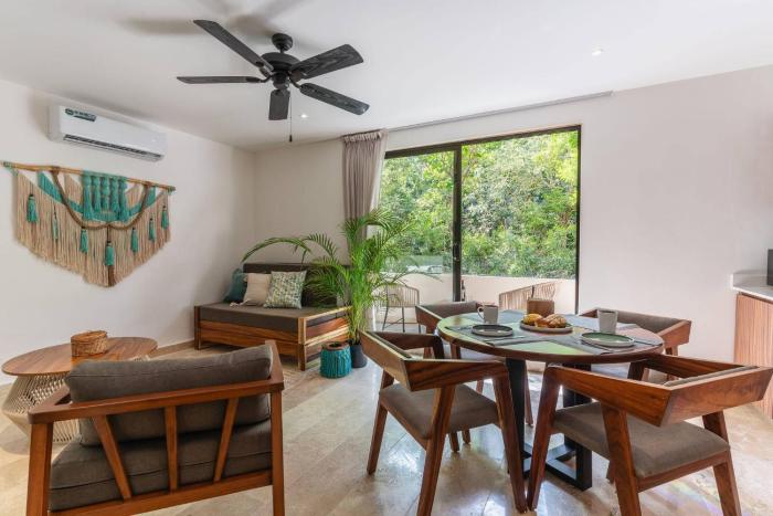 Modern and bright Rooftop pools gym cowork