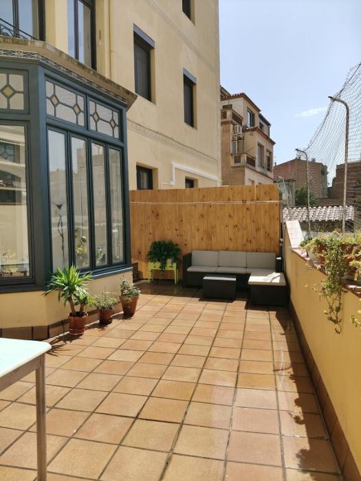 Pis històric modernista al centre de Manresa