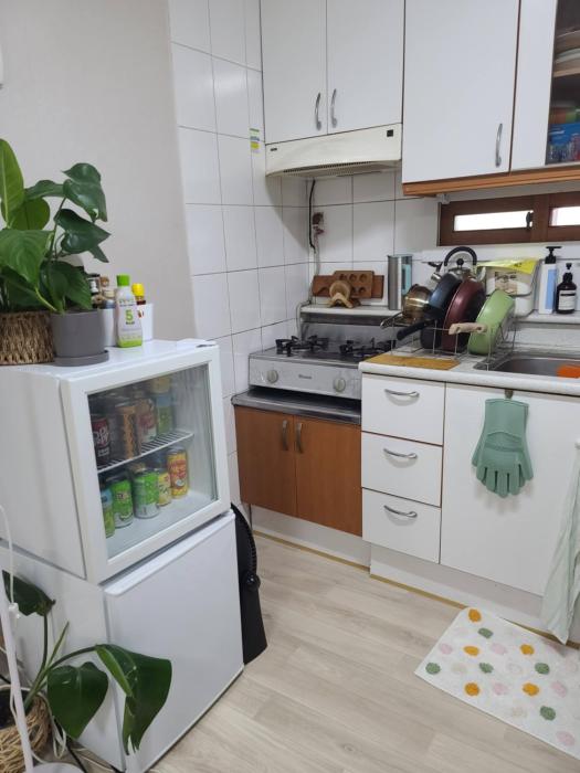 Seoul Station West 10 min on foot bus stop 1 min