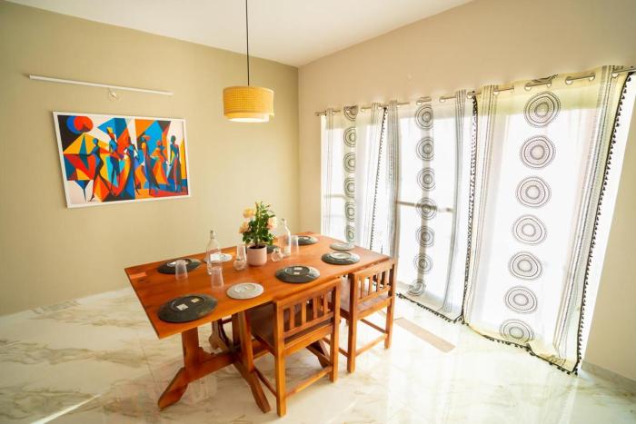 Golden Crest Apartments