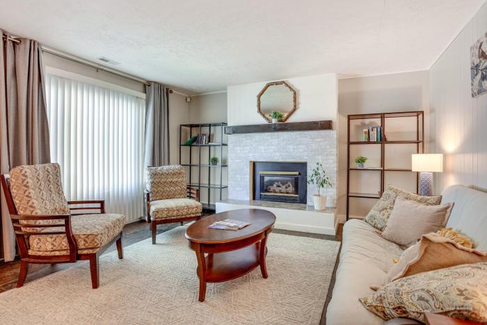 Apt 3 Mi to Dtwn Ogden! Pet-Friendly Backyard