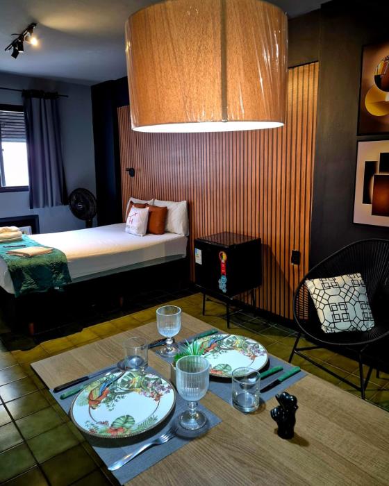 Studio Quartzo verde, Centro.