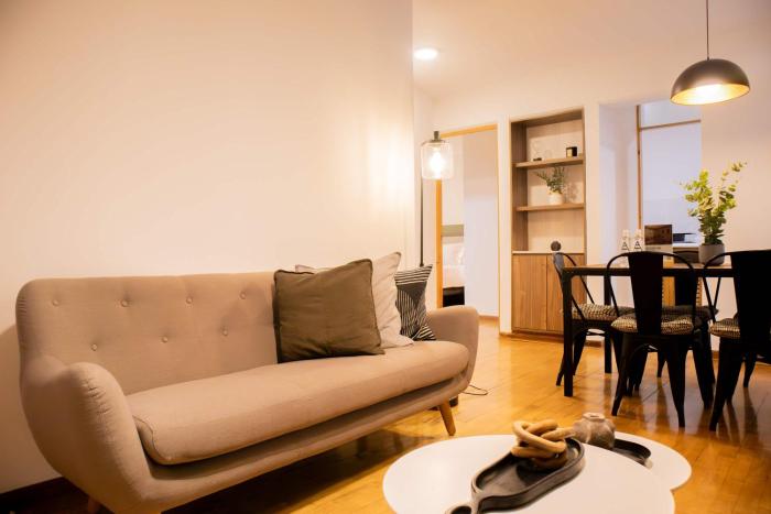 Stylish & Bright 2BR in Miraflores