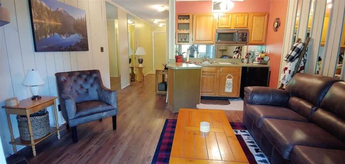 Canyon Creek Condo #105