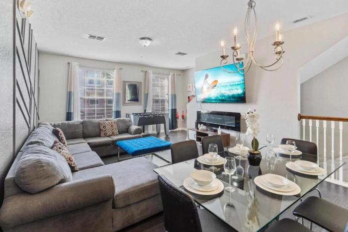 Moderno Triplex 3 Quartos no Vista Cay