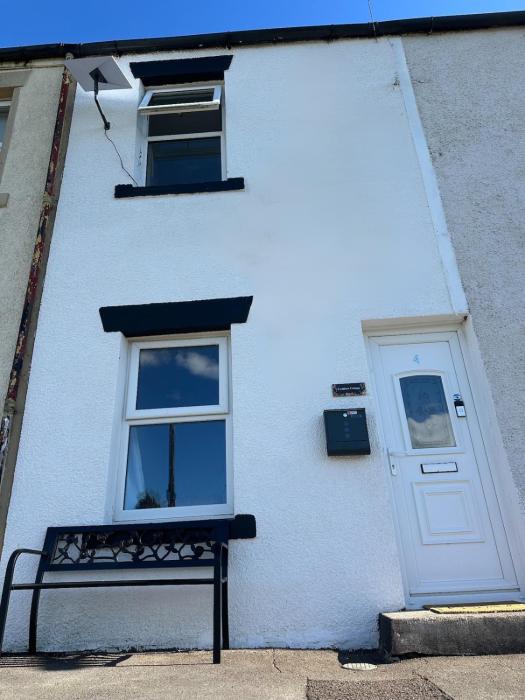 Cumbric Cottage - Cosy Lake District Escape