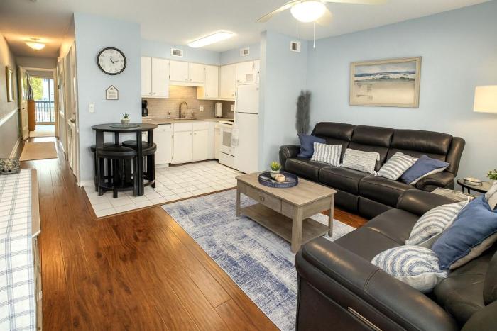 AfterDune Delight Steps to Beach! Oceanview Dogs OK Fee FREE Tickets