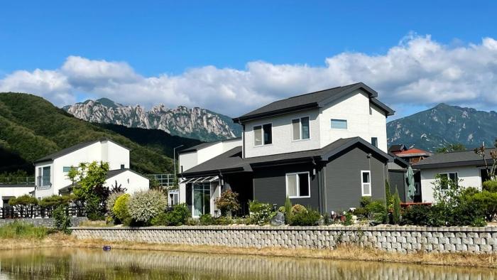 스테이 민찌네 ㅣ속초 프라이빗 독채 ㅣ 애견동반 ㅣ 마당, 별채