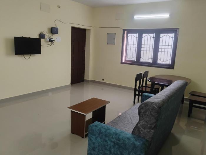Thiruveesar Service Apartments