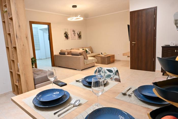 Aphrodite s cozy house