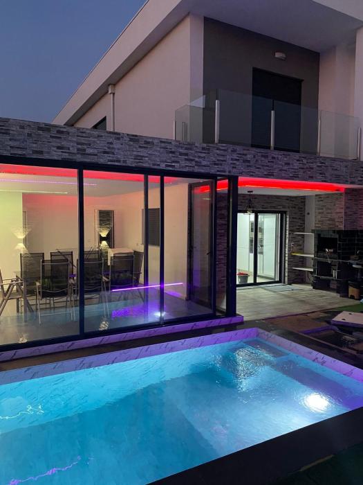 MoradiaT4 com piscina