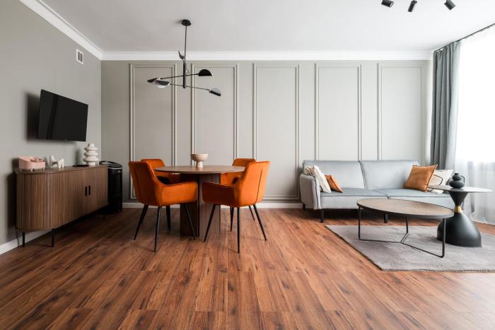 Krasiński Garden Elegant Apartment by BookingHost