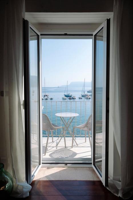 Radici 1937 - Lodge sul mare