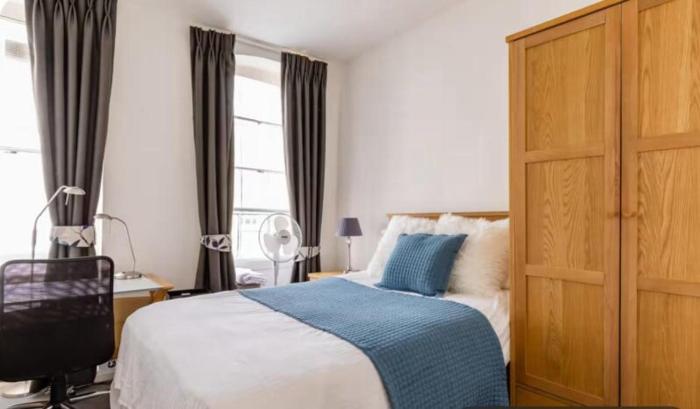 City Living, 2-Bed Flat in the Heart of Soho
