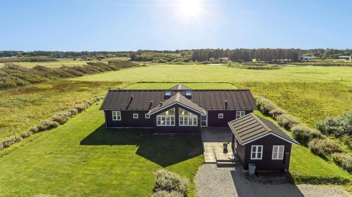 Helledievej 89 Beautiful Holiday Home For 8 People