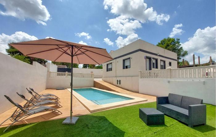 Amazing Home In Turís