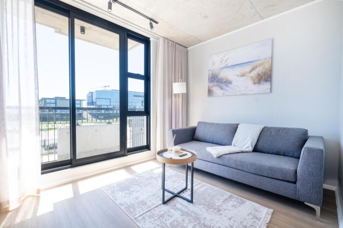 207 Riverlands - 1 Bedroom Apartment with Parking