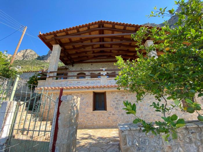 Red Rock & Sea House