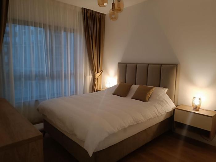 The Queen at Parkside