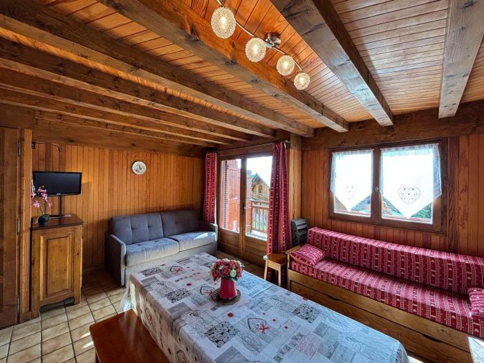 Les Saisies - T2 6 pers. proche pistes, vue montagnes - FR-1-293-371