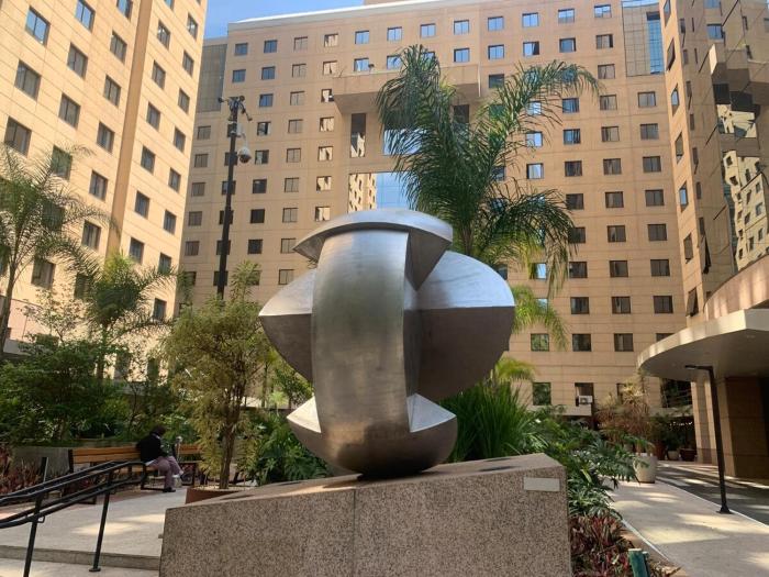 Excelente Apto 2 suítes Moema 1004 Times Square