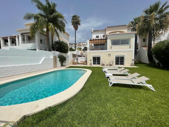 Charming villa in Nerja